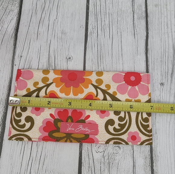 Vera Bradley Checkbook Cover in Folkloric Pattern - Picture 4 of 10
